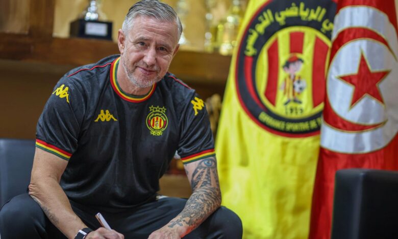 المدرب الروماني لورينتو ريجيكامف